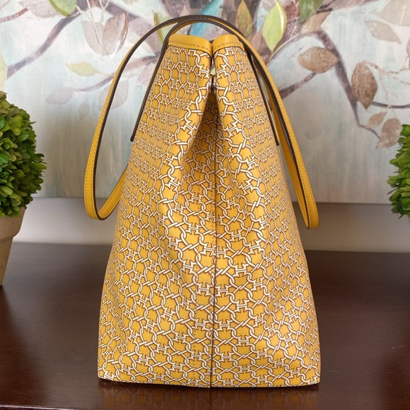KATE SPADE ♠️ New York 💛YELLOW MULTI💛 SPADE LINK TOTE BAG 🌟LINE NEW🌟 - Picture 5 of 17